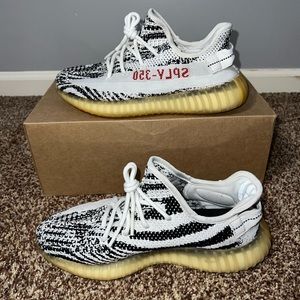 Yeezy Zeebra size 8